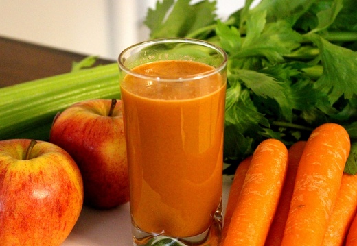 Jus de Légumes (855 visites) Ingrédients
1 pomme de terre,
2 carottes,
1 l de jus d’orange,
Jus d’un citron,
2 p�... Jus de Légumes