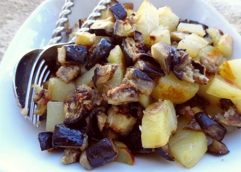 Sauté de pommes de terre et aubergine.jpg