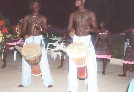 Saly (1044 visites) Saly